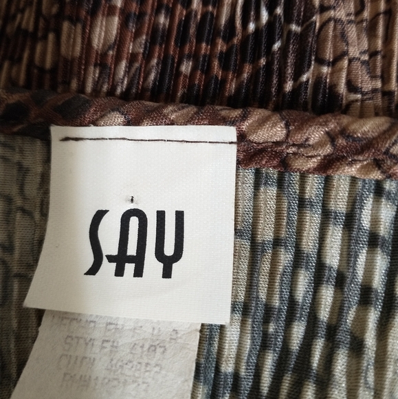 Brown Animal Print Dress - Picture 5 of 9